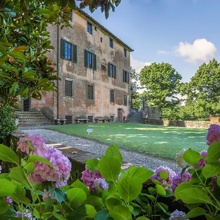 Villa Sardi Small Luxury Boutique Hotel-3